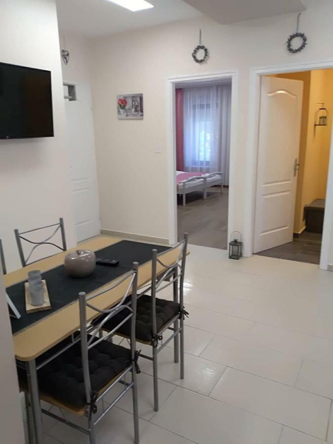 Hotel Alma Vendeghaz Veszprém Exteriér fotografie